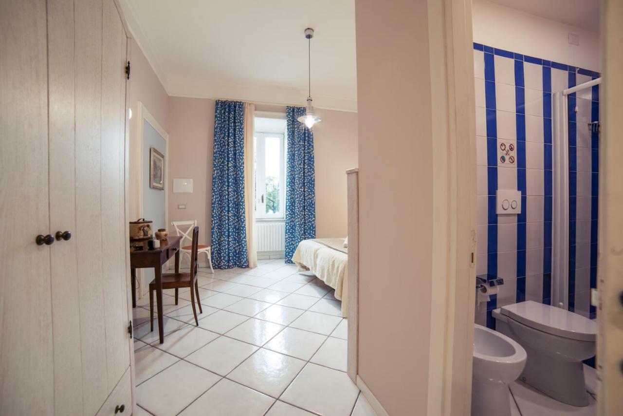 Bed and Breakfast La Tartaruga Salerno Esterno foto